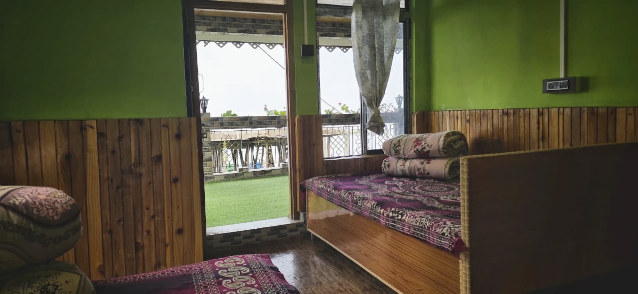 Dawaipani Heritage Timber Deluxe